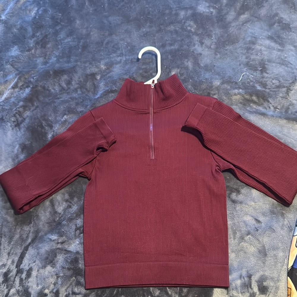Burgundy women's active wear Half-Zip Top